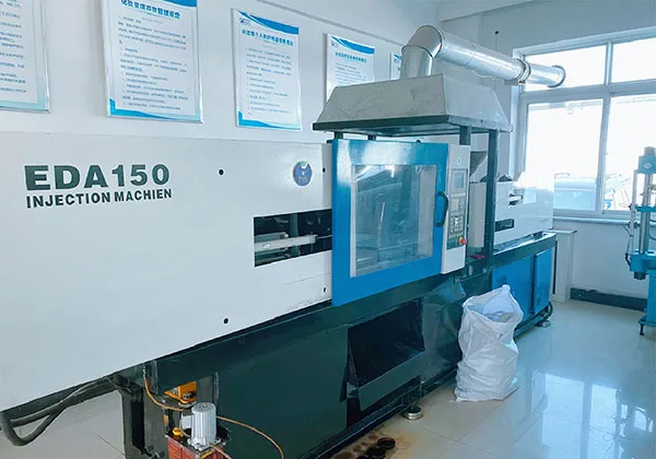 Machine de moulage par injection